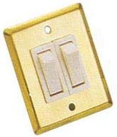 Anahtarlar Çiftli Sarı 51x64 mm