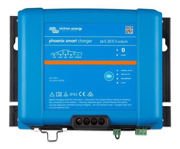 Phoenix Smart IP43 Charger 24V/25A(3) 120/240V