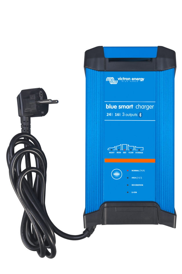 Victron Energy Blue Smart IP22 24 Volt 16 Amper 3 Çıkış Akü Şarj Cihazı BPC241648002