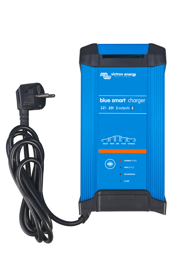 Victron Energy Blue Smart IP22 12V 20A (1) Akü Şarj Cihazı