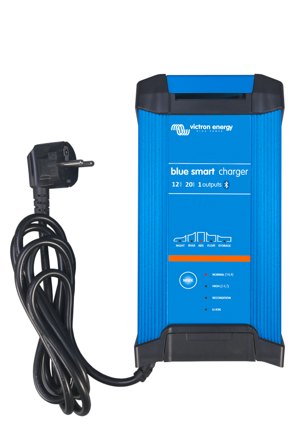 Victron Energy Blue Smart IP22 12V 20A (1) Akü Şarj Cihazı